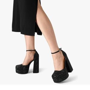 Prom Grad Black Platform Closed Toe High Heels Women’s Size 6.5